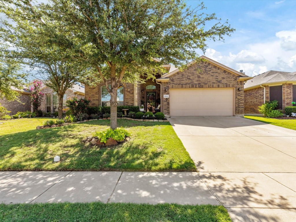 1044 Jodie Drive Weatherford TX 76087