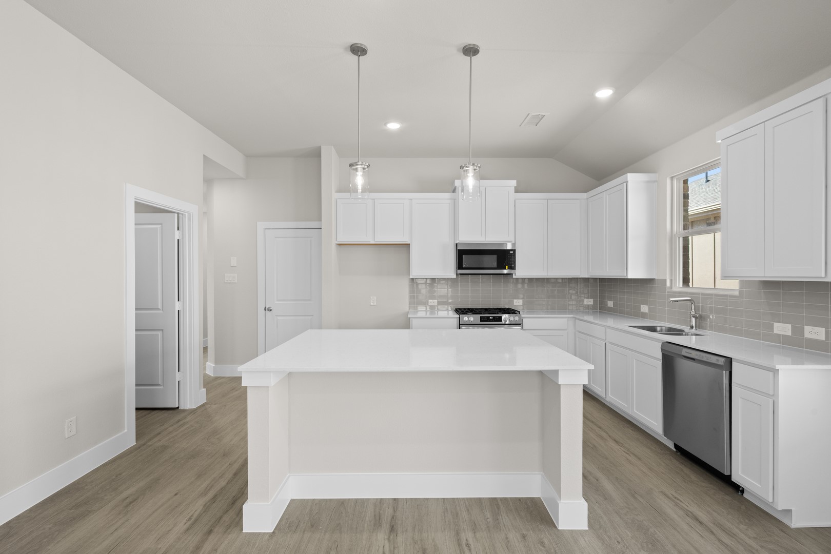 1728 Willow Patch Drive Denton TX 76249