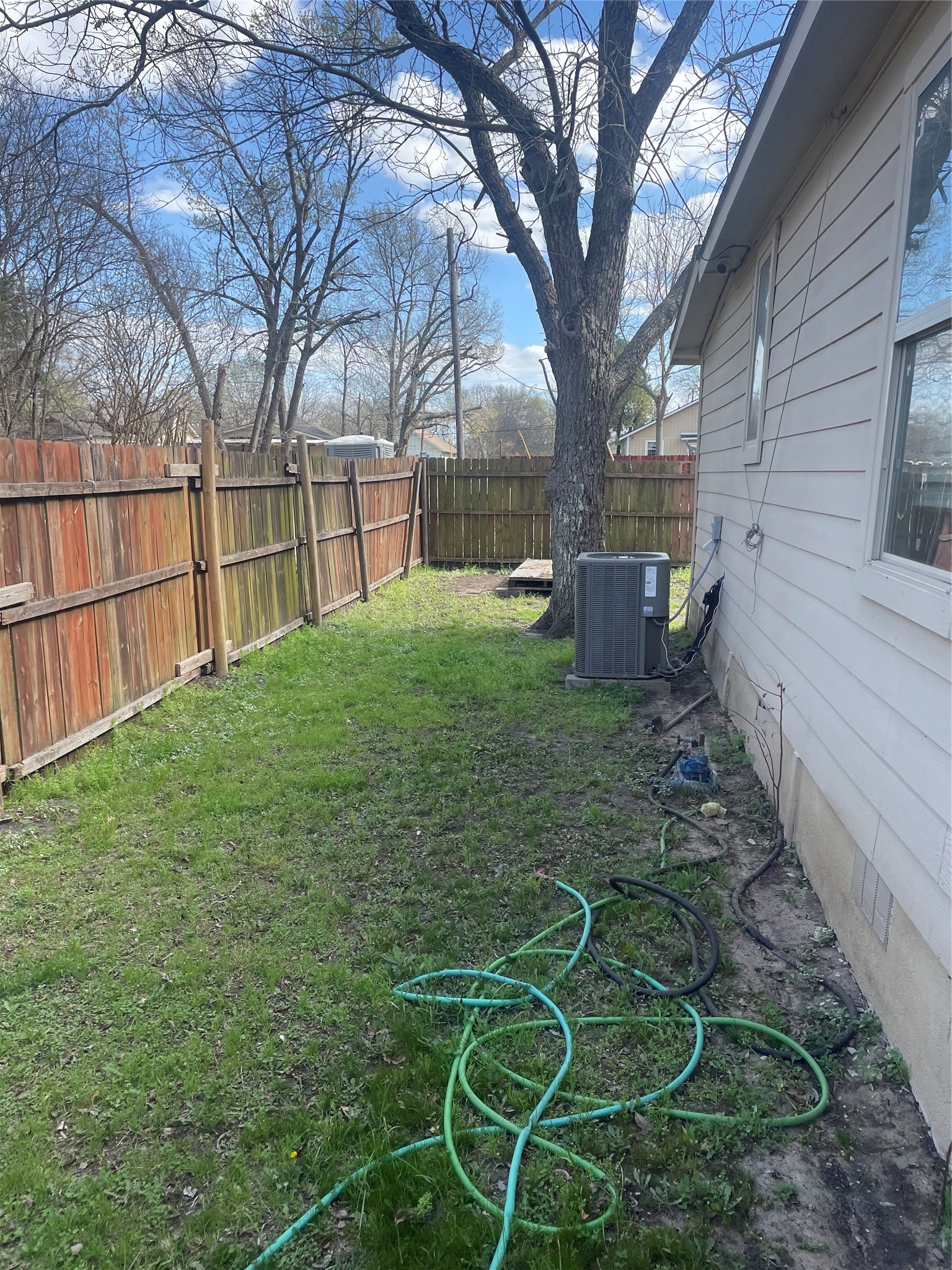 1401 W 9th Avenue Corsicana TX 75110