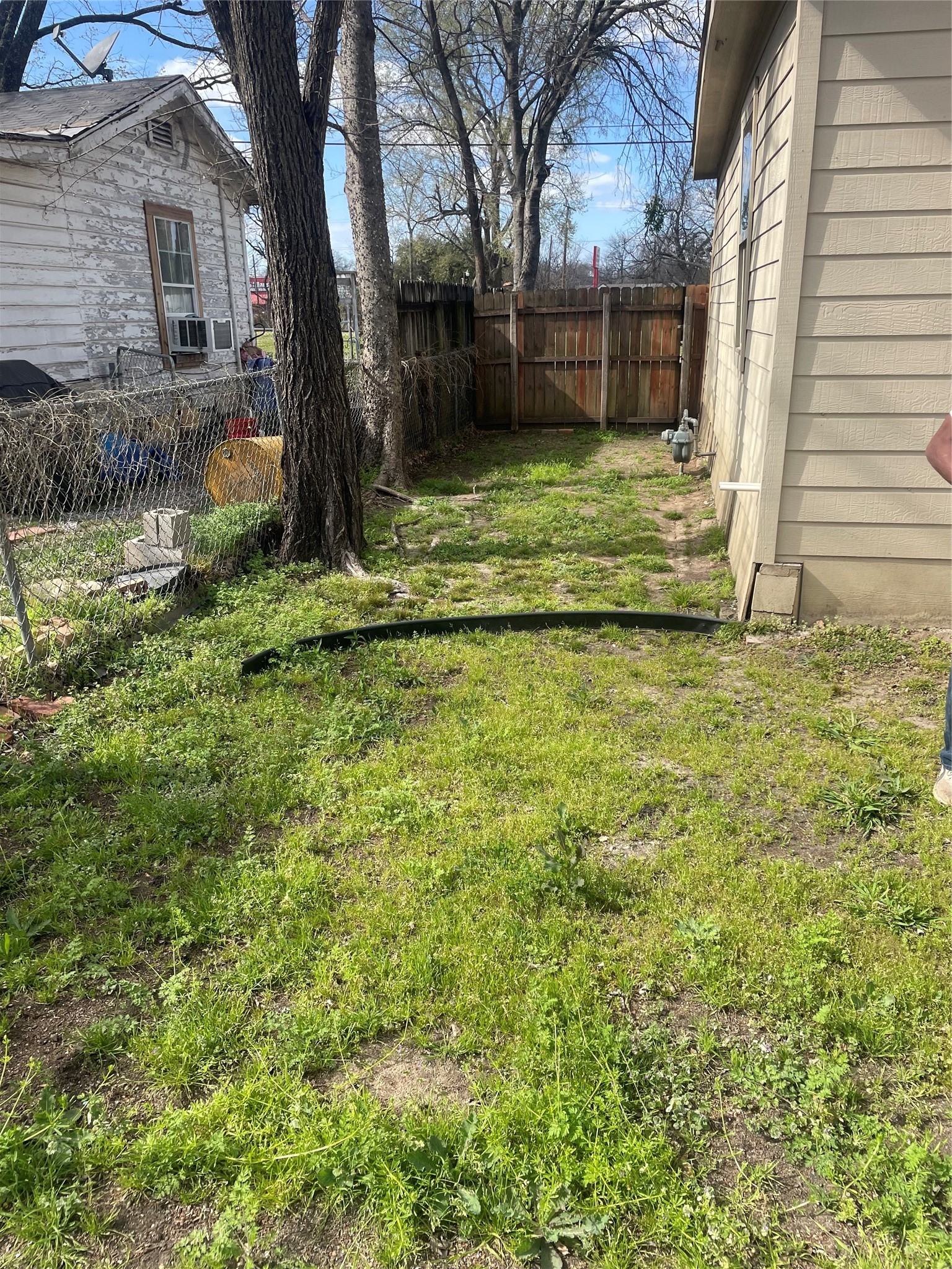 1401 W 9th Avenue Corsicana TX 75110