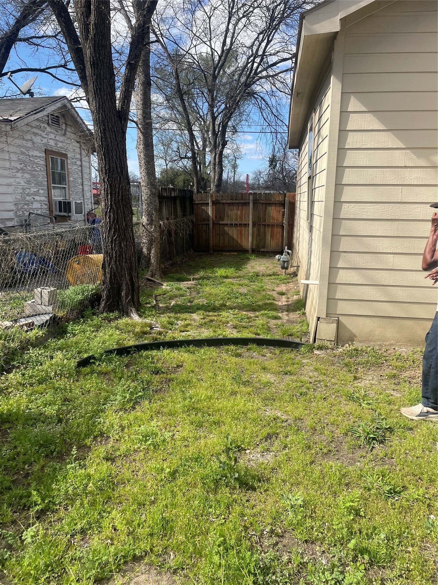 1401 W 9th Avenue Corsicana TX 75110