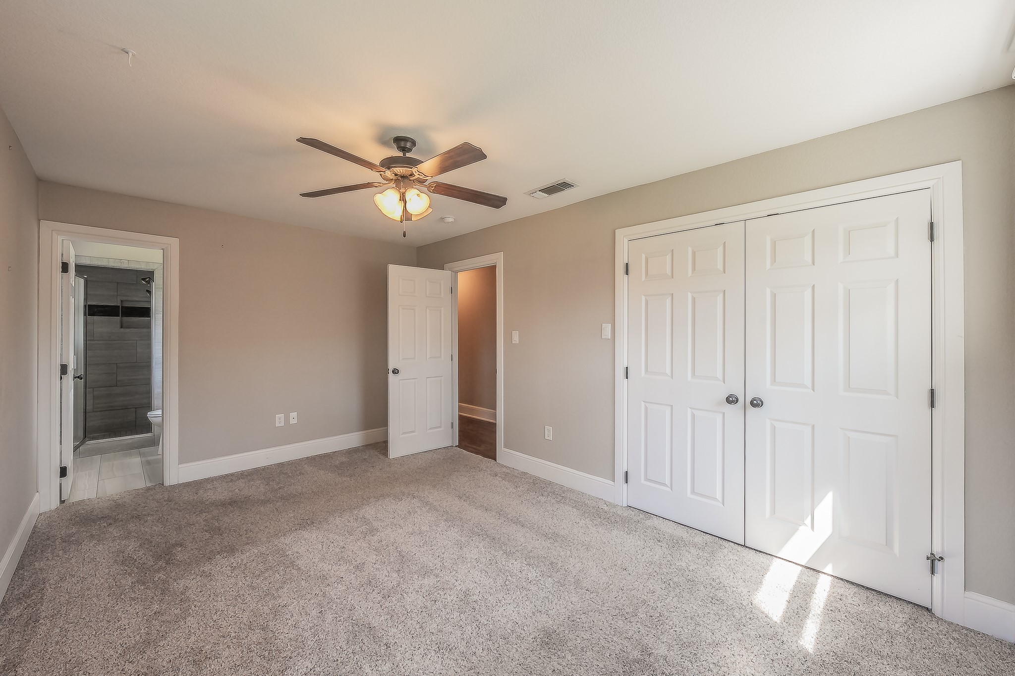 302 E Washington Street Alvord TX 76225