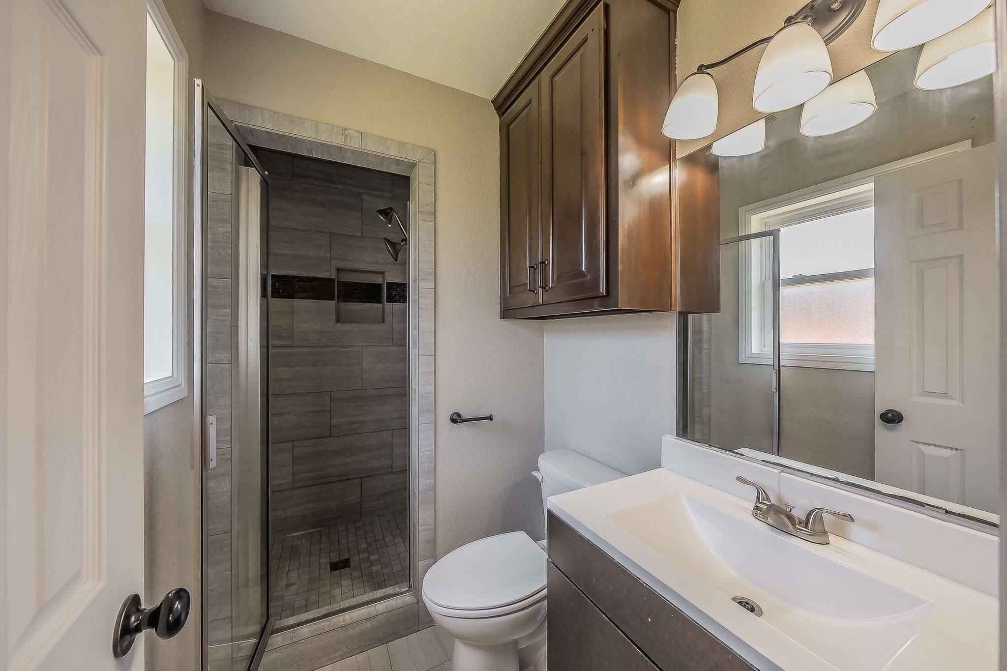 302 E Washington Street Alvord TX 76225