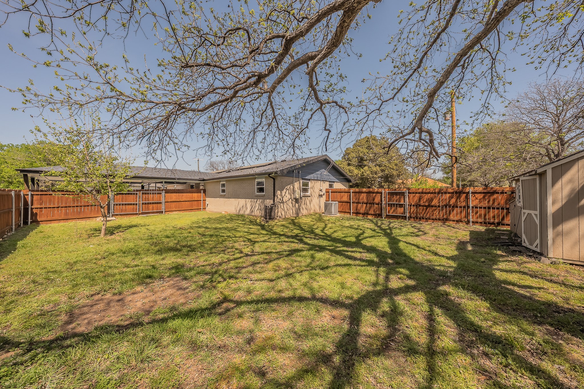 302 E Washington Street Alvord TX 76225