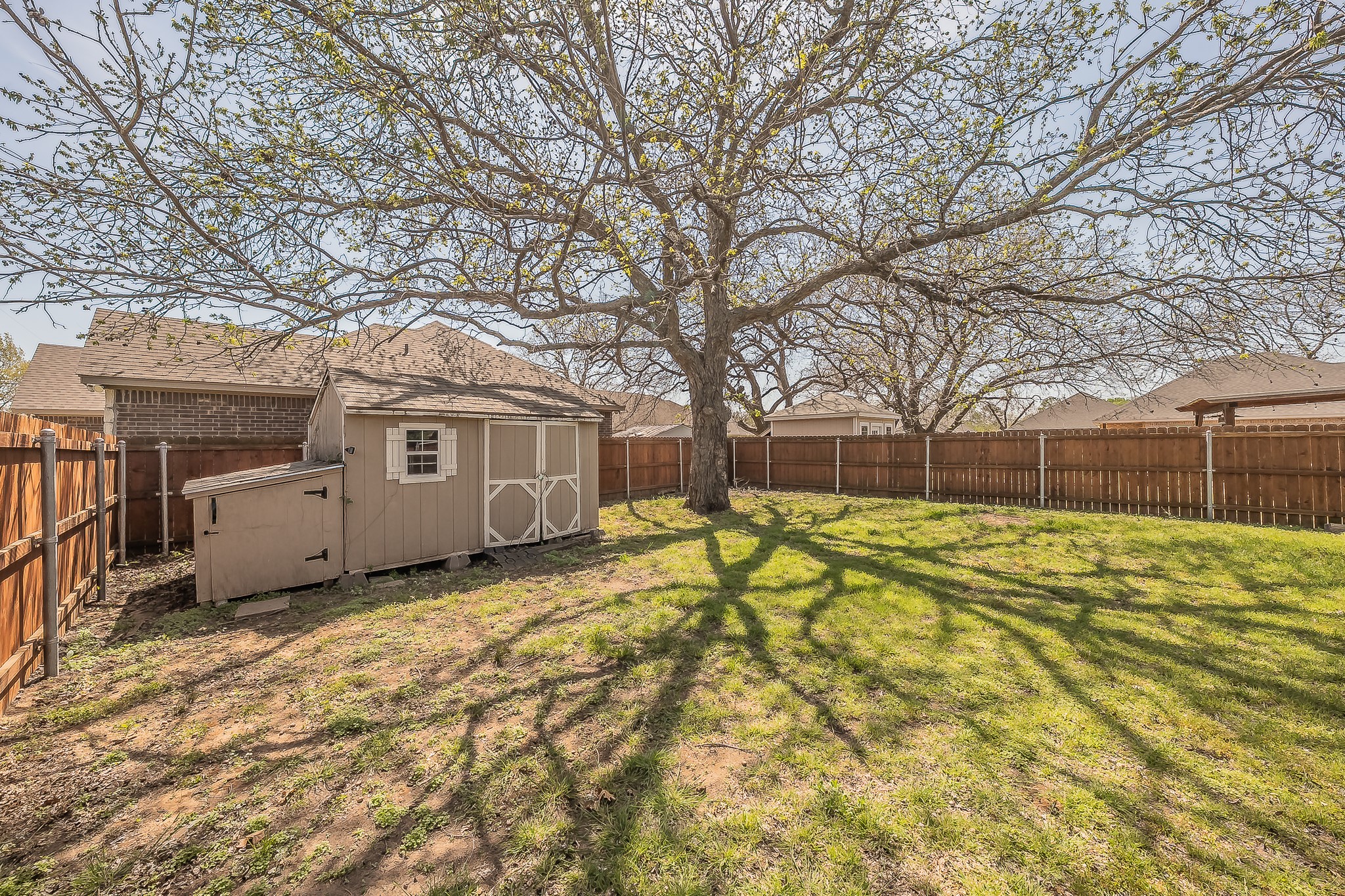 302 E Washington Street Alvord TX 76225