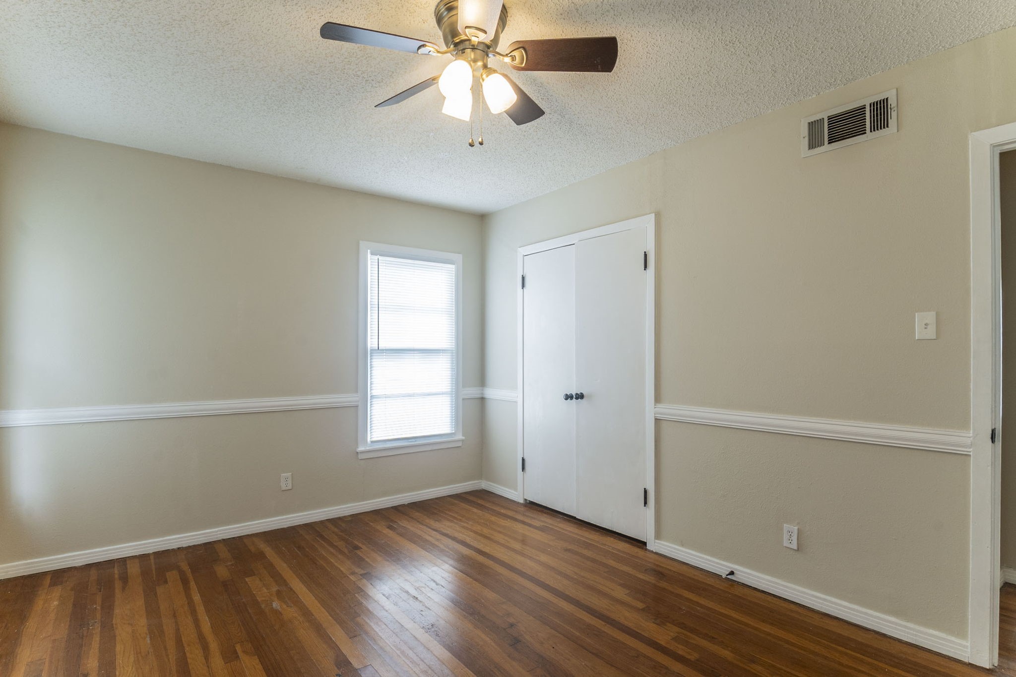3128 Ray Drive Haltom City TX 76117