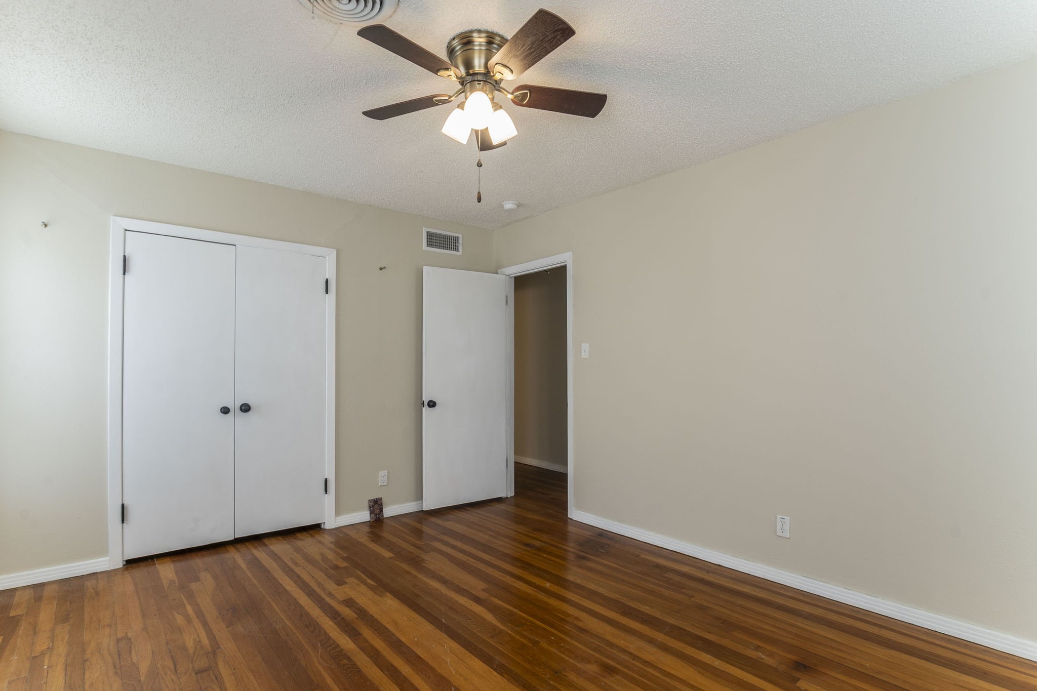 3128 Ray Drive Haltom City TX 76117