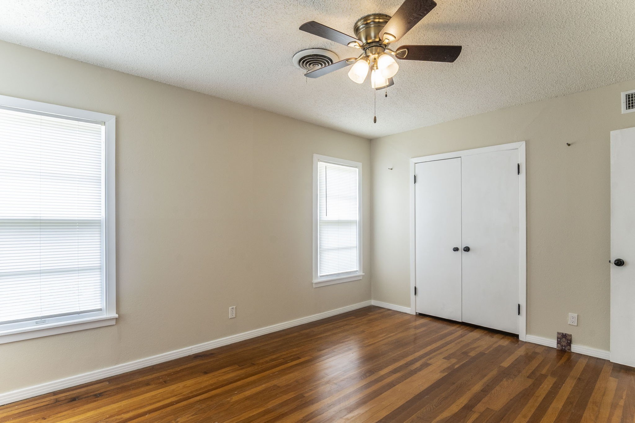 3128 Ray Drive Haltom City TX 76117