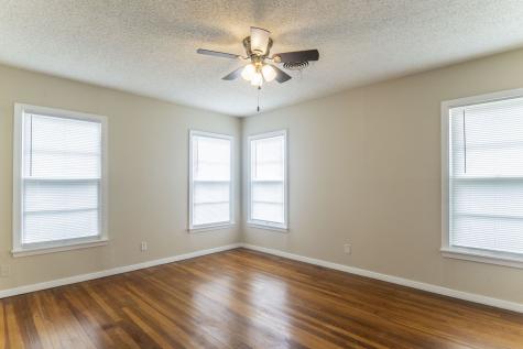 3128 Ray Drive Haltom City TX 76117