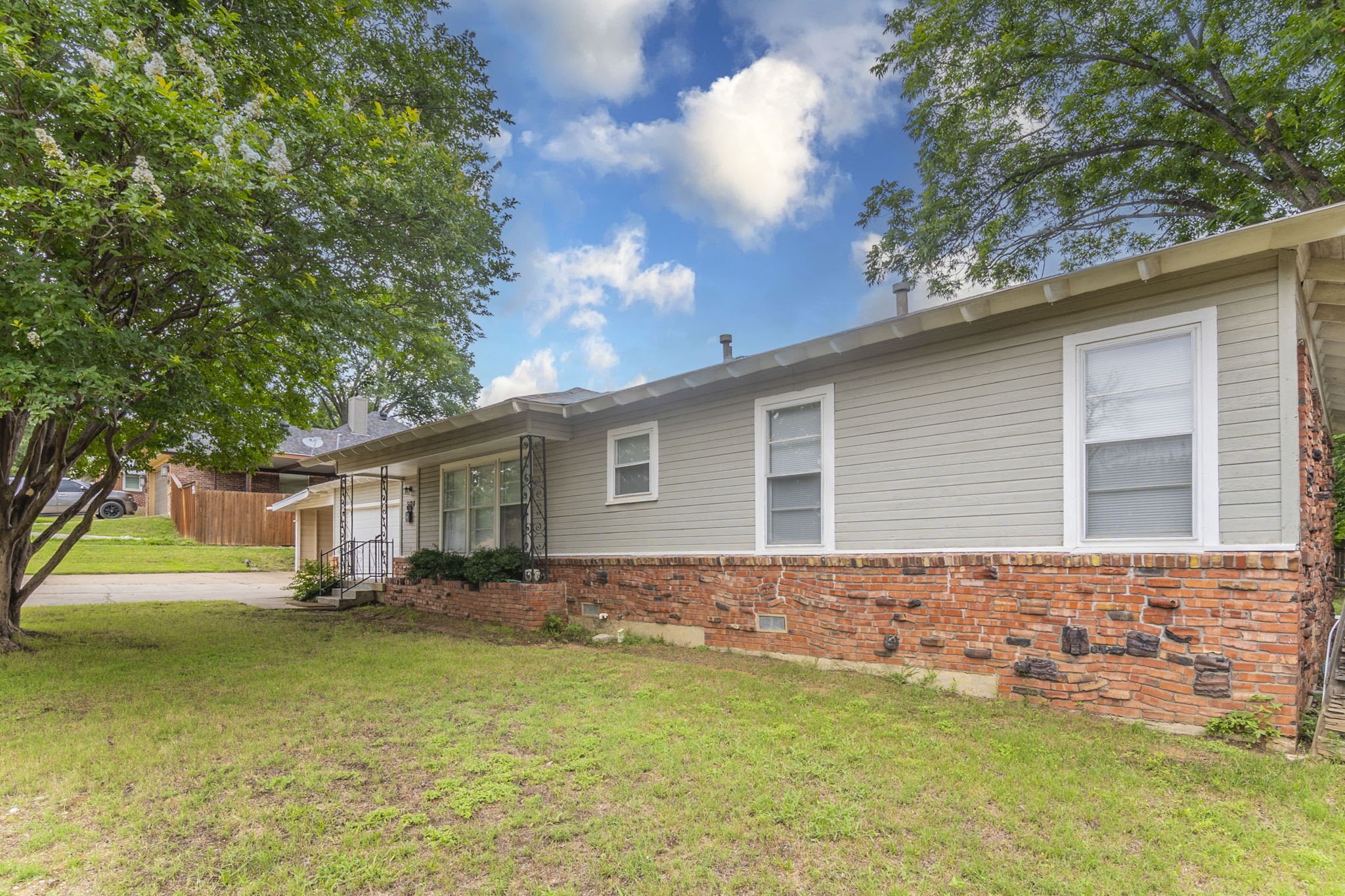 3128 Ray Drive Haltom City TX 76117