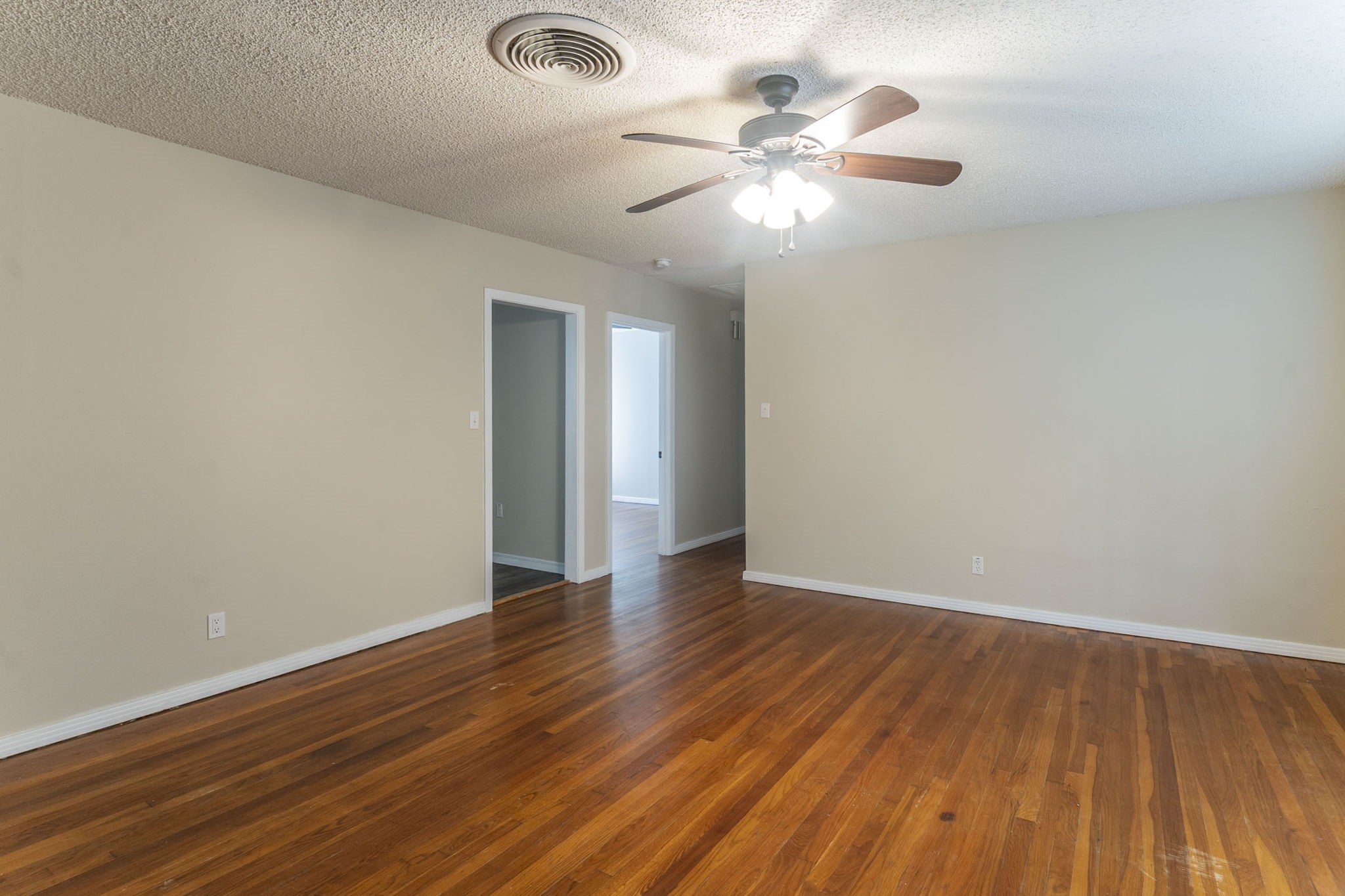 3128 Ray Drive Haltom City TX 76117