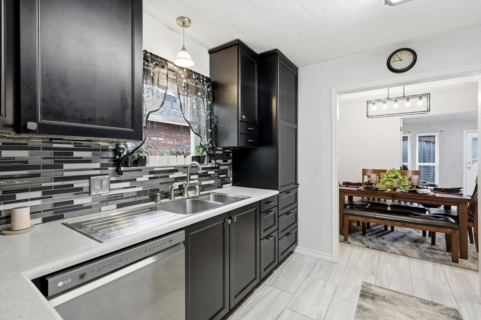 6020 Paradise Drive Arlington TX 76001