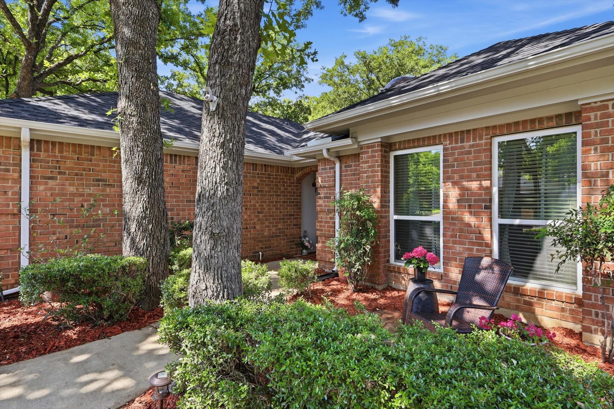 6020 Paradise Drive Arlington TX 76001