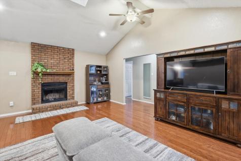 6020 Paradise Drive Arlington TX 76001