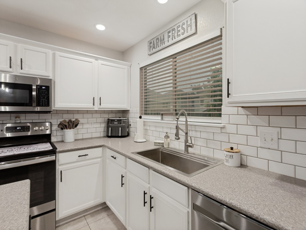 153 Jefferson Drive Venus TX 76084