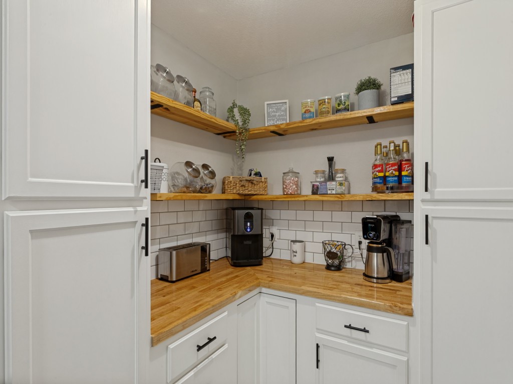 153 Jefferson Drive Venus TX 76084