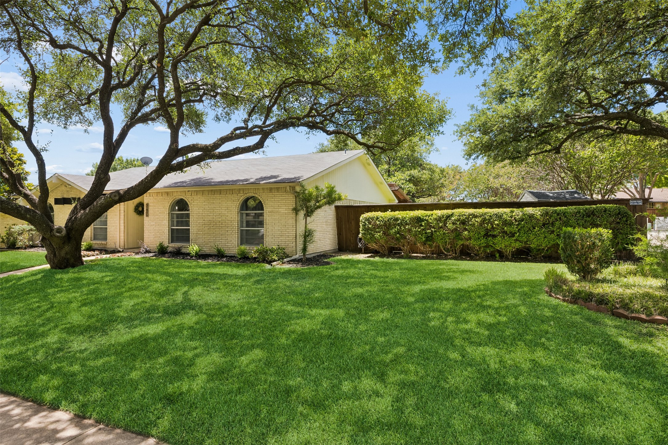 9235 Rolling Rock Lane Dallas TX 75238