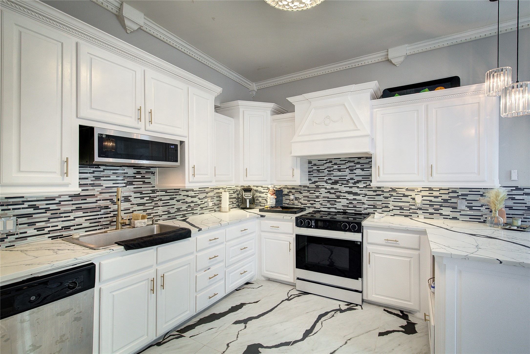 504 Summit Circle Heath TX 75032