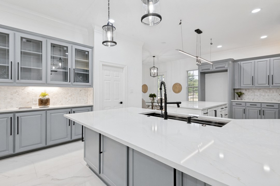 1813 Countryside Carrollton TX 75007