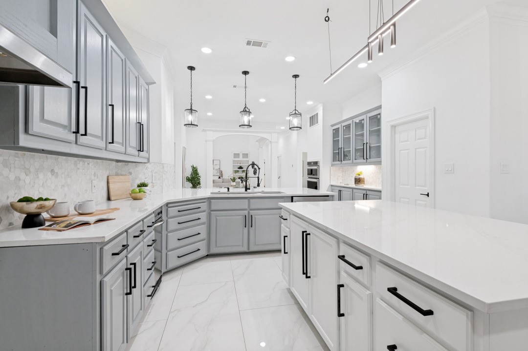1813 Countryside Carrollton TX 75007