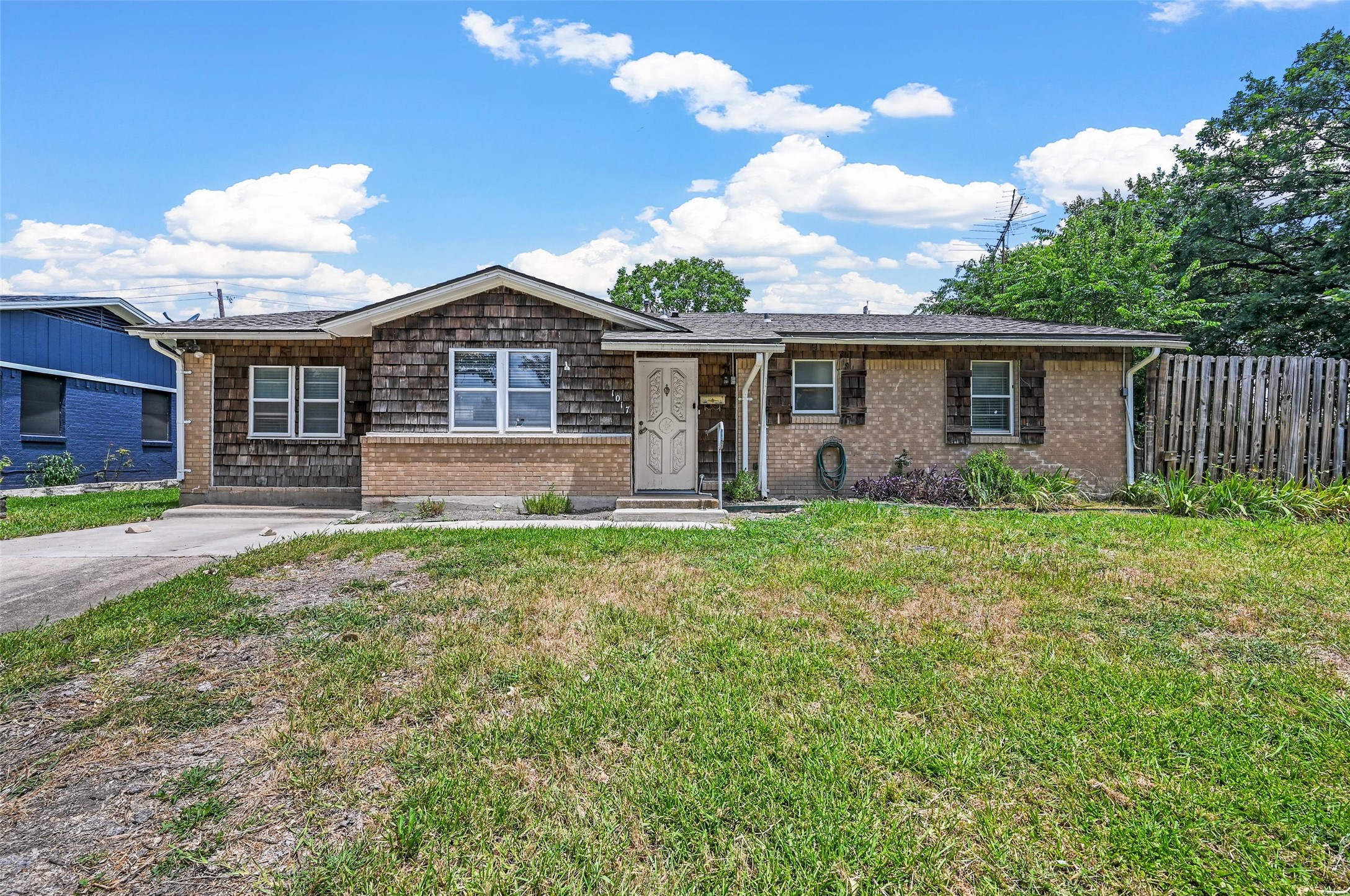 1017 Rosewood Hills Drive Garland TX 75040