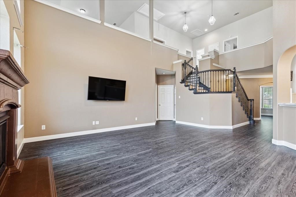 708 San Antonio Trail Mansfield TX 76063