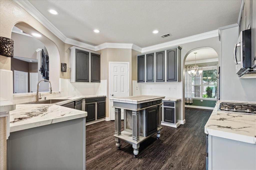 708 San Antonio Trail Mansfield TX 76063