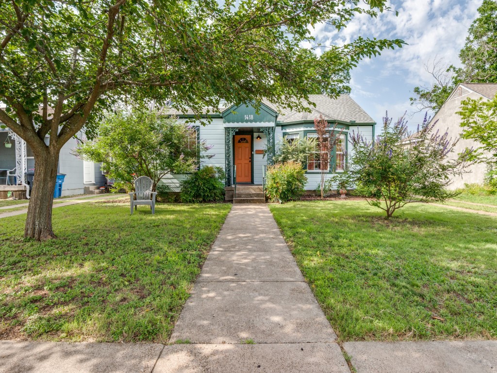 1418 Melbourne Avenue Dallas TX 75224