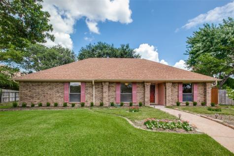 2501 Meadowridge Drive Garland TX 75044
