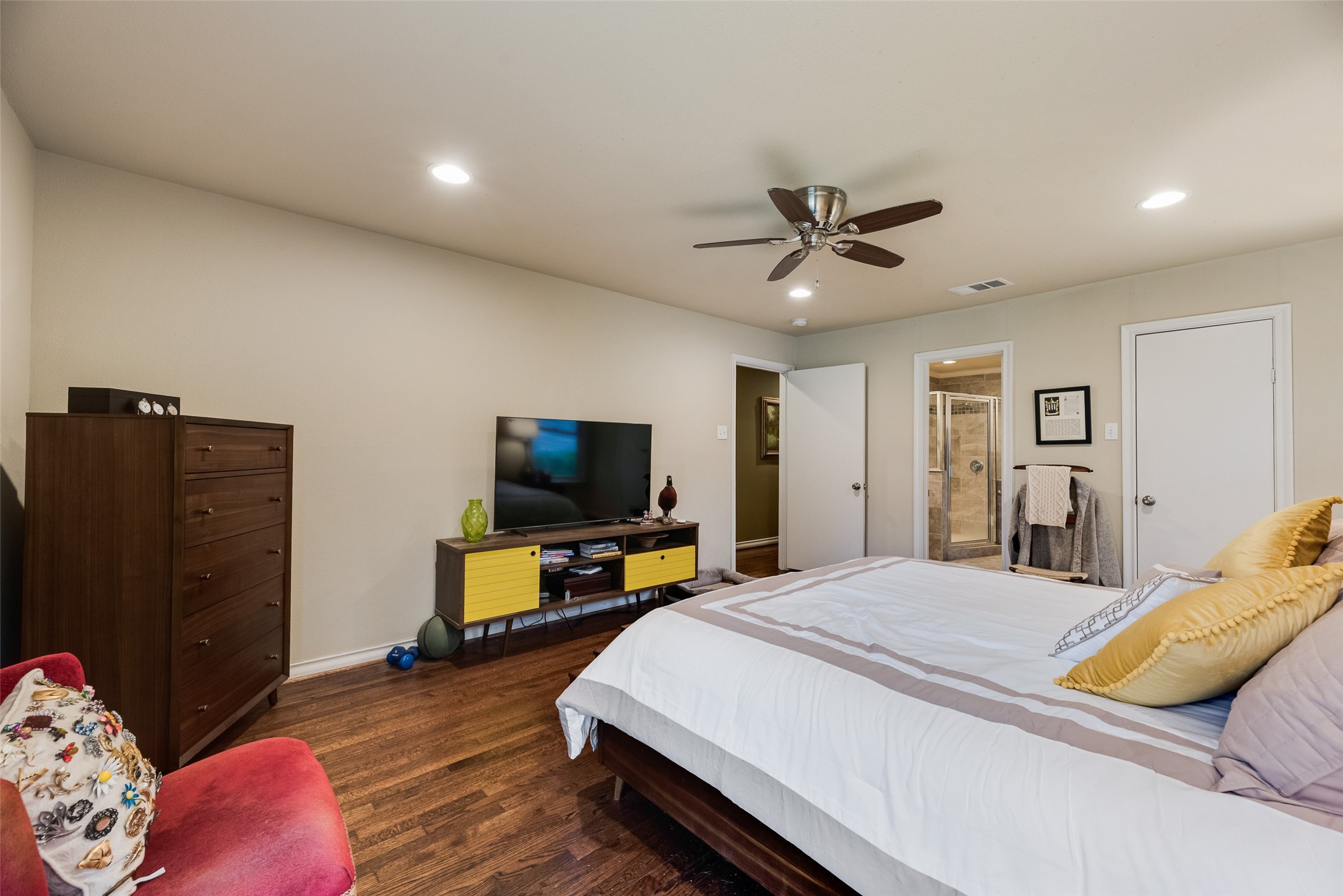 10035 Woodgrove Drive Dallas TX 75218