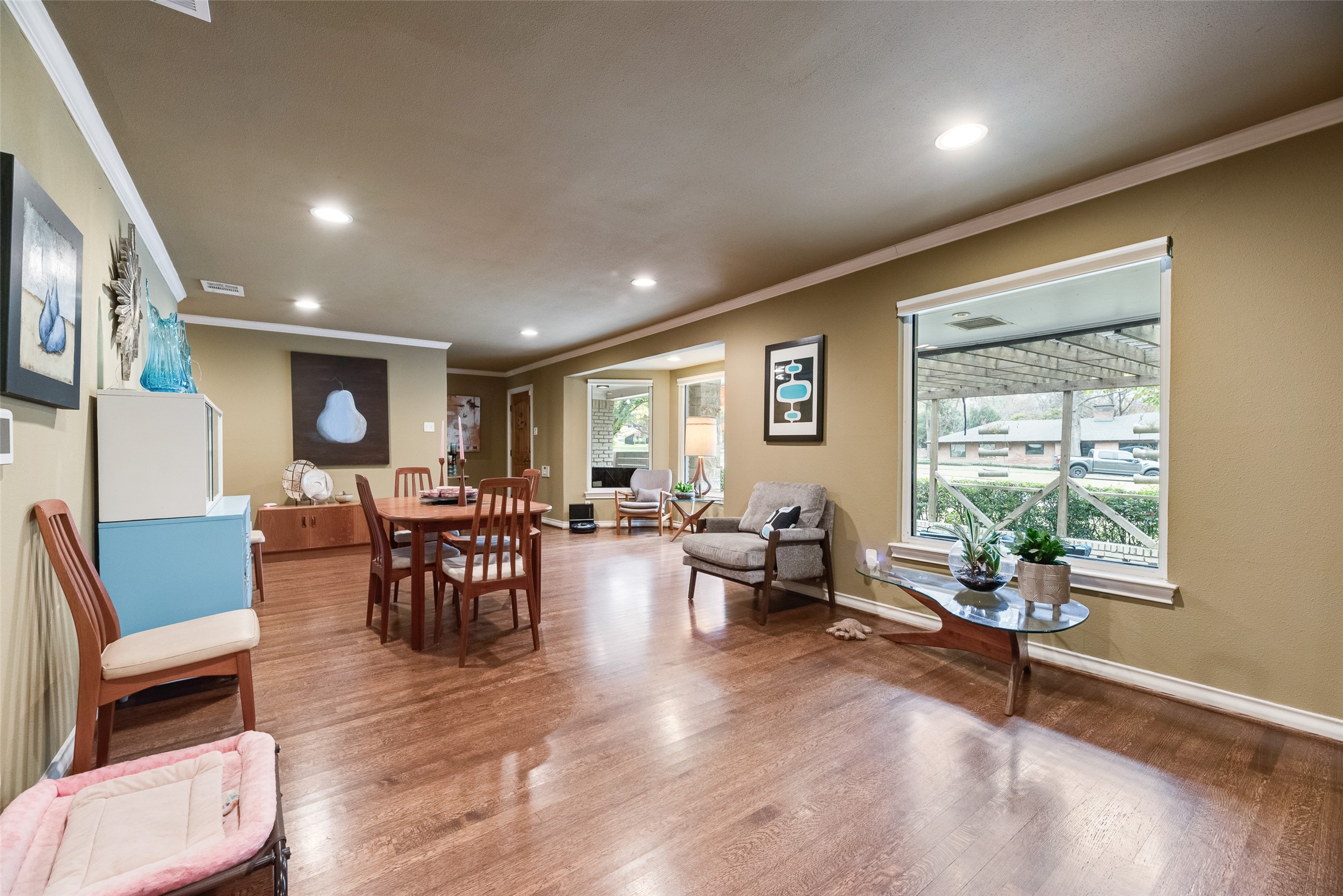 10035 Woodgrove Drive Dallas TX 75218