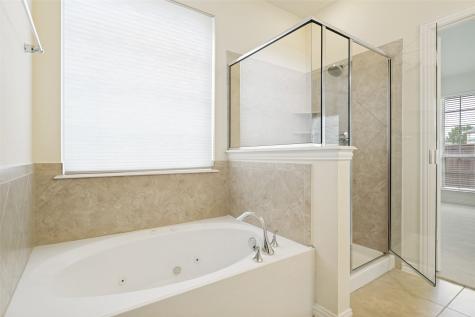412 Eastland Drive Lewisville TX 75056