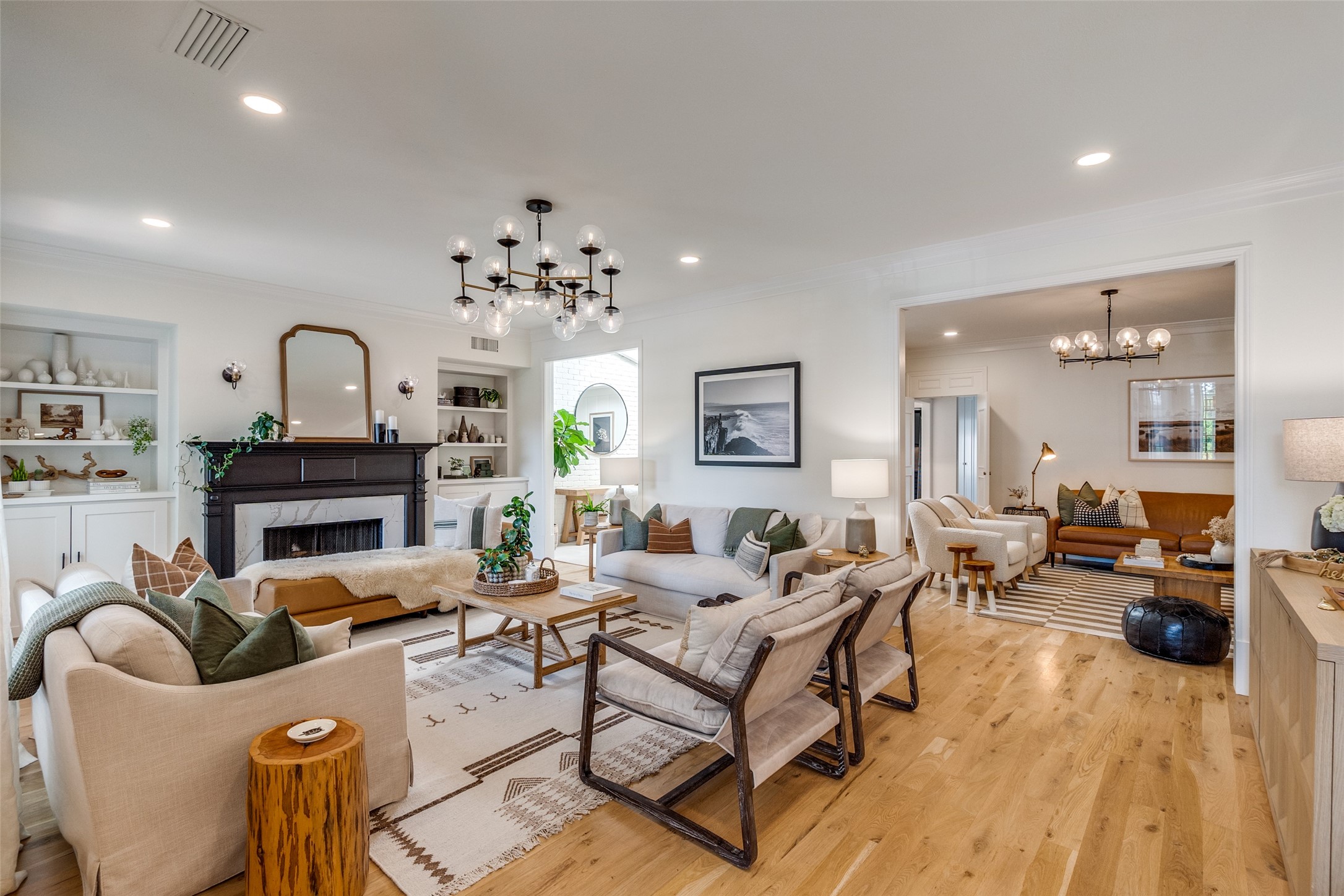 3867 S Versailles Avenue Dallas TX 75209