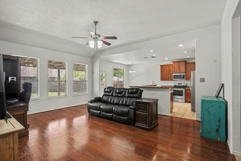303 Stonegate Boulevard Alvarado TX 76009
