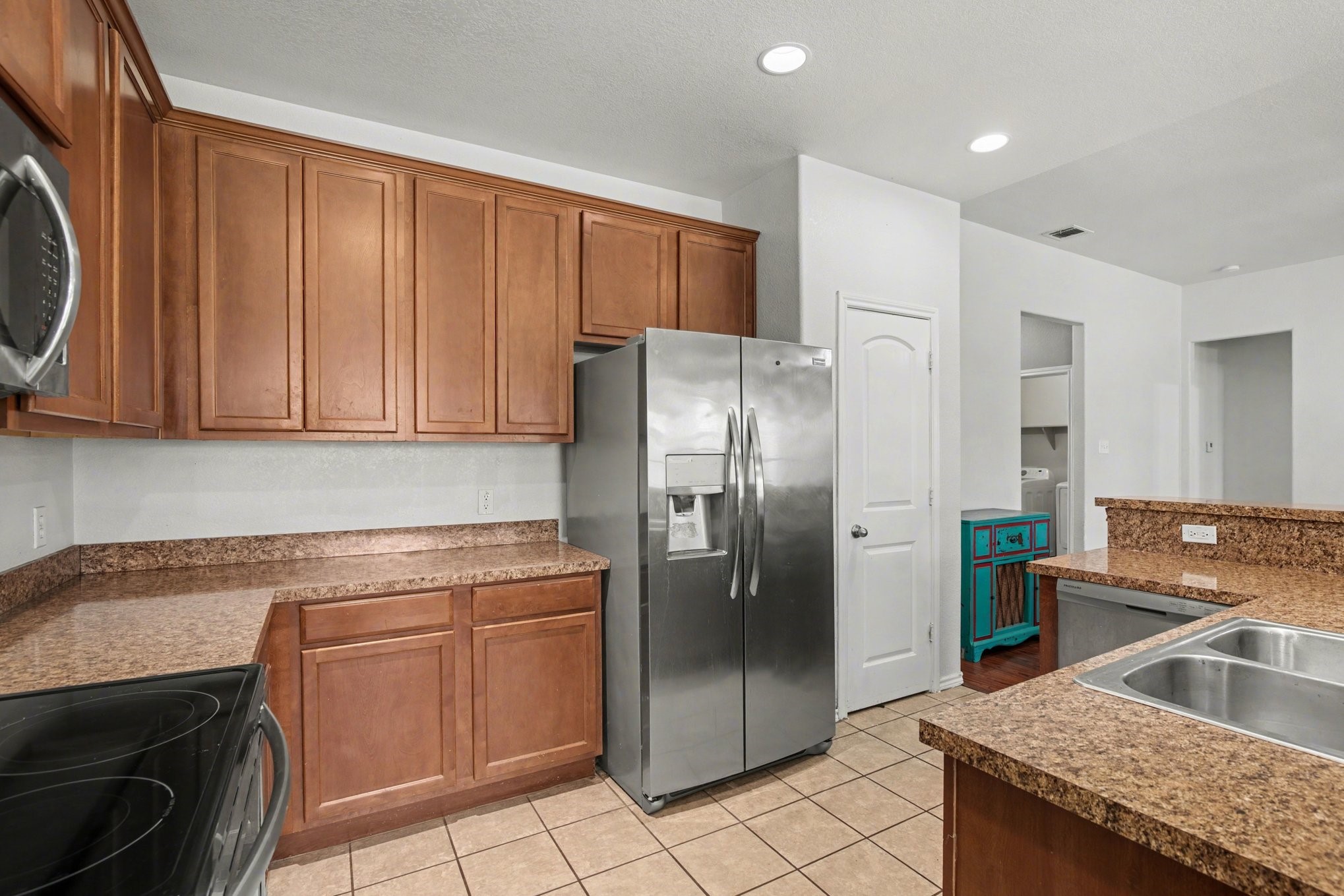 303 Stonegate Boulevard Alvarado TX 76009