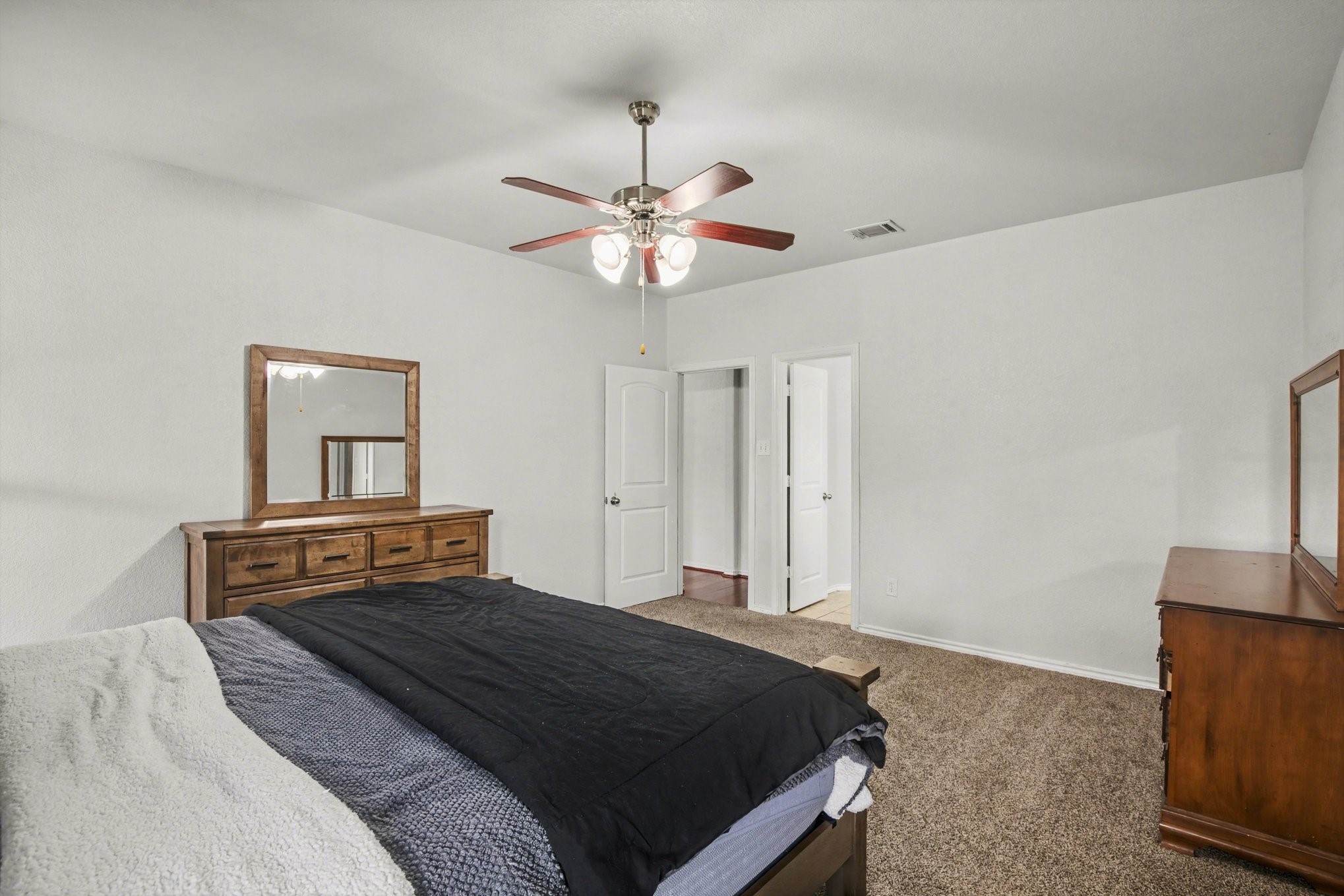 303 Stonegate Boulevard Alvarado TX 76009