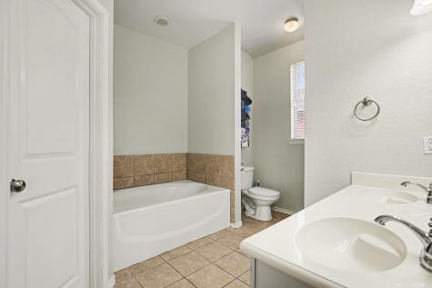 303 Stonegate Boulevard Alvarado TX 76009