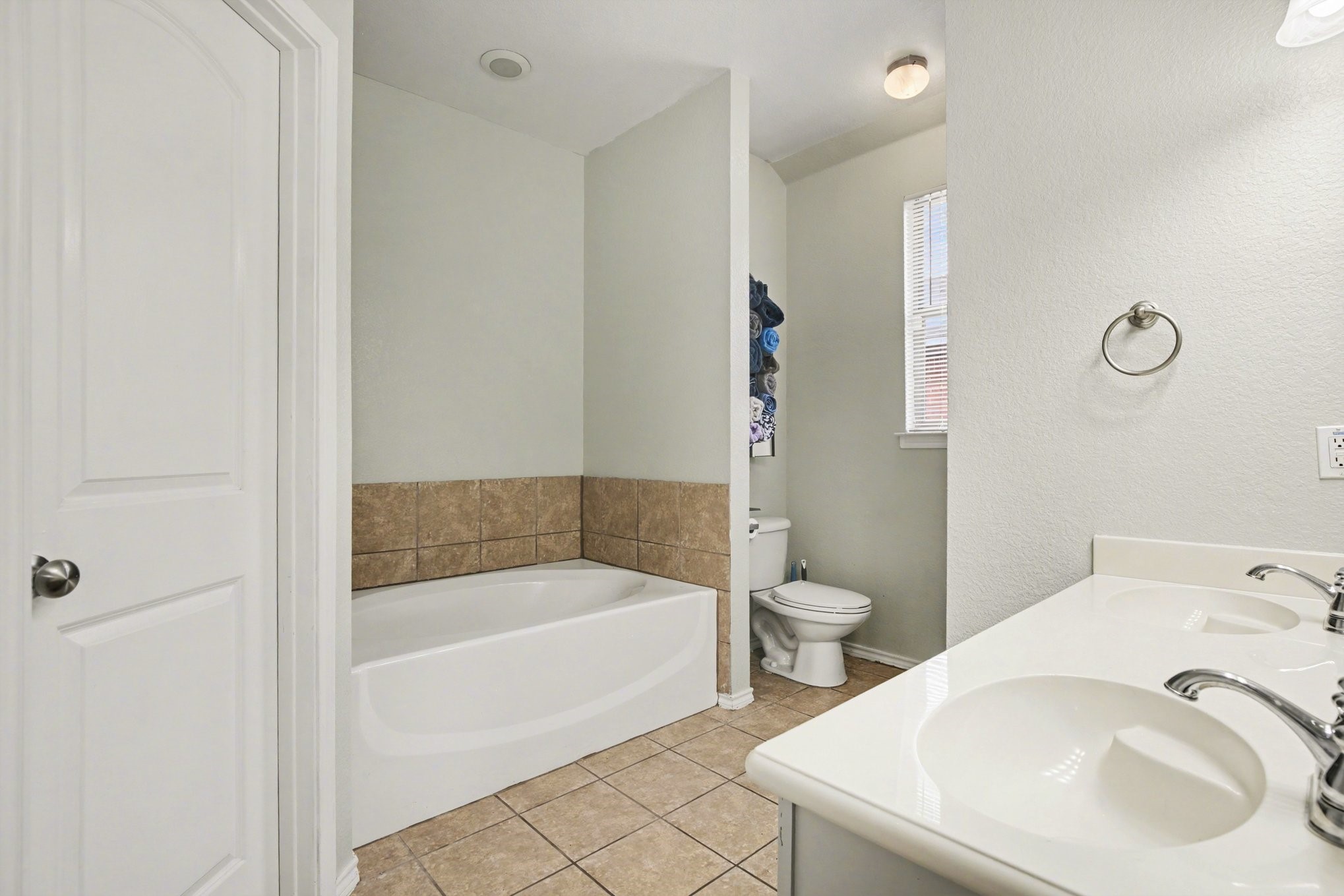 303 Stonegate Boulevard Alvarado TX 76009