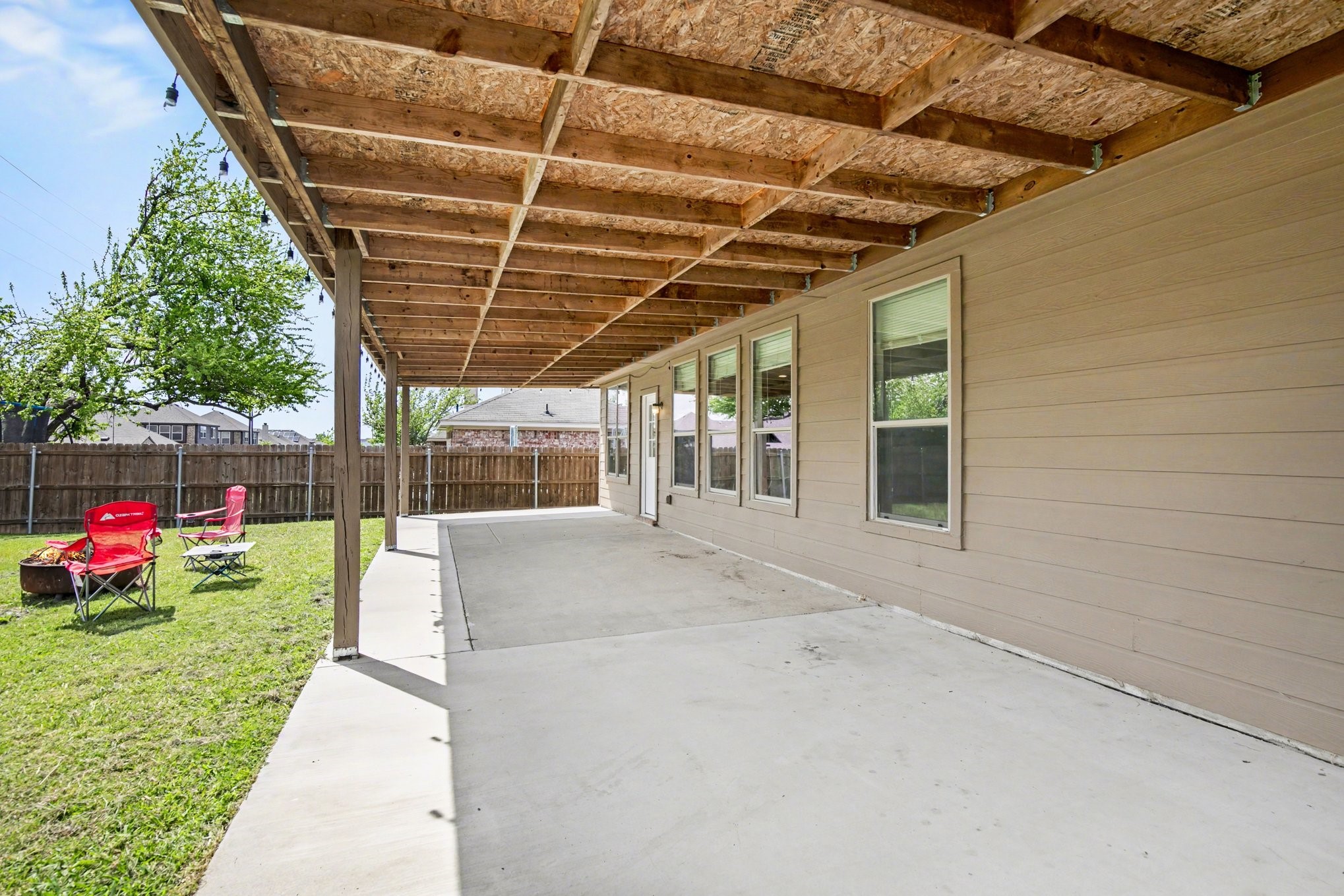 303 Stonegate Boulevard Alvarado TX 76009
