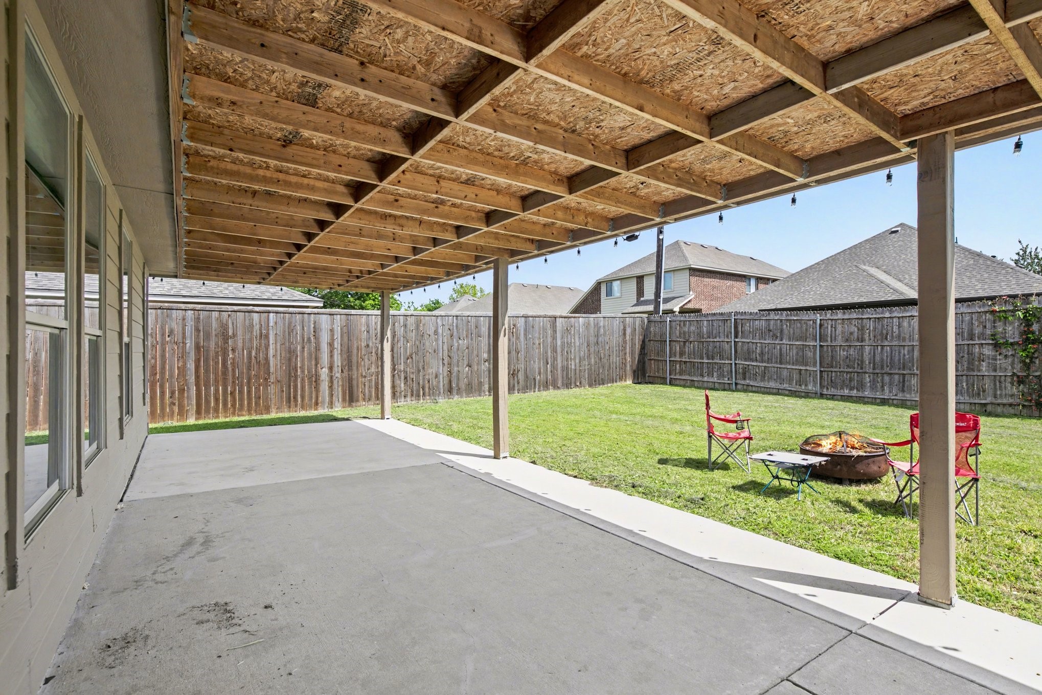 303 Stonegate Boulevard Alvarado TX 76009
