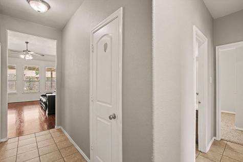303 Stonegate Boulevard Alvarado TX 76009