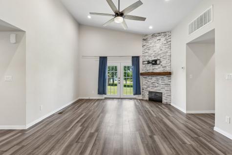 114 Harvey Circle Little Elm TX 75068