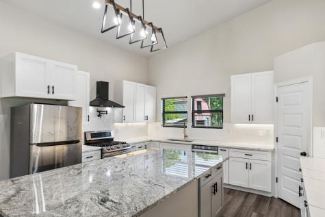 114 Harvey Circle Little Elm TX 75068