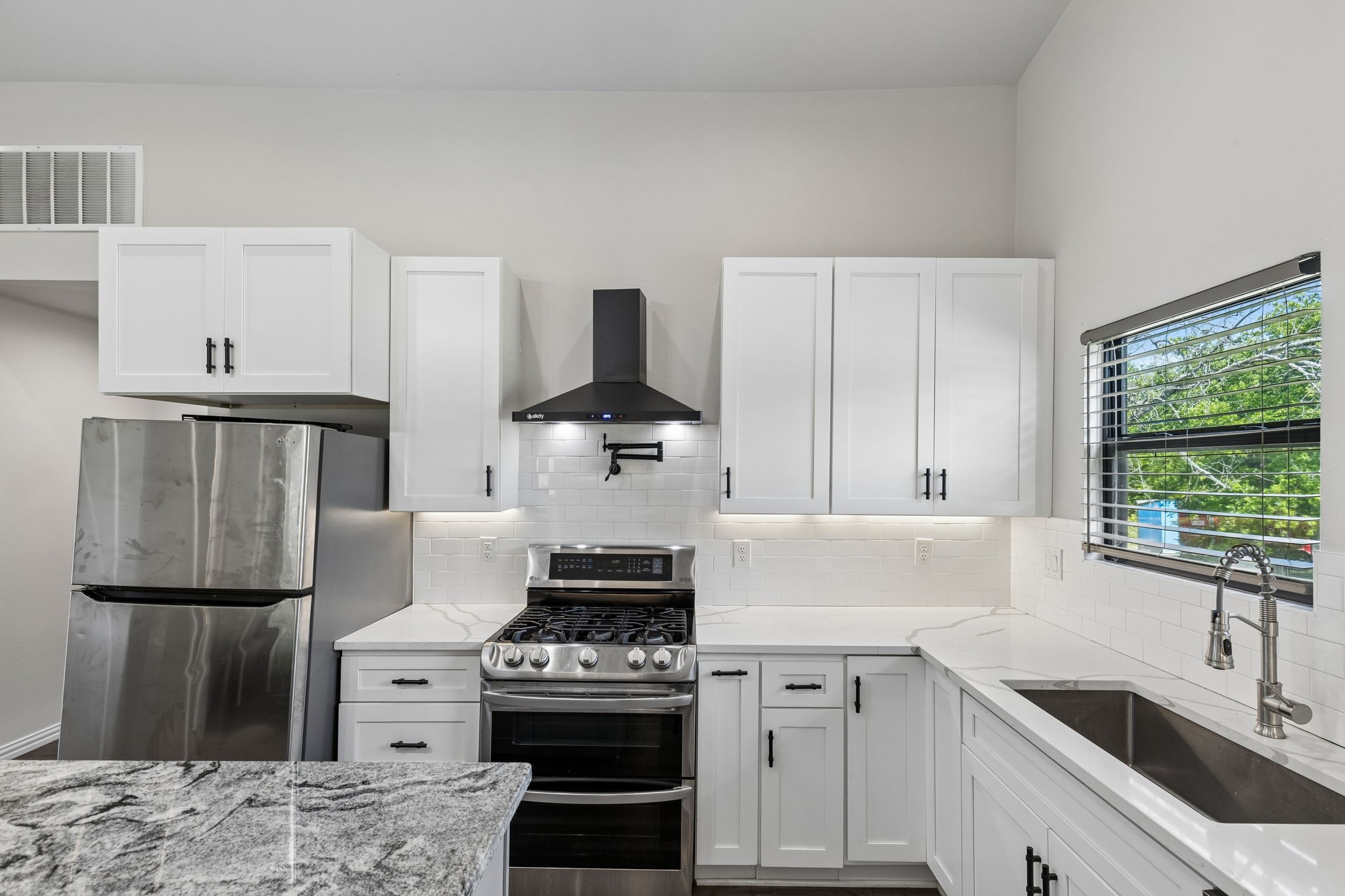 114 Harvey Circle Little Elm TX 75068