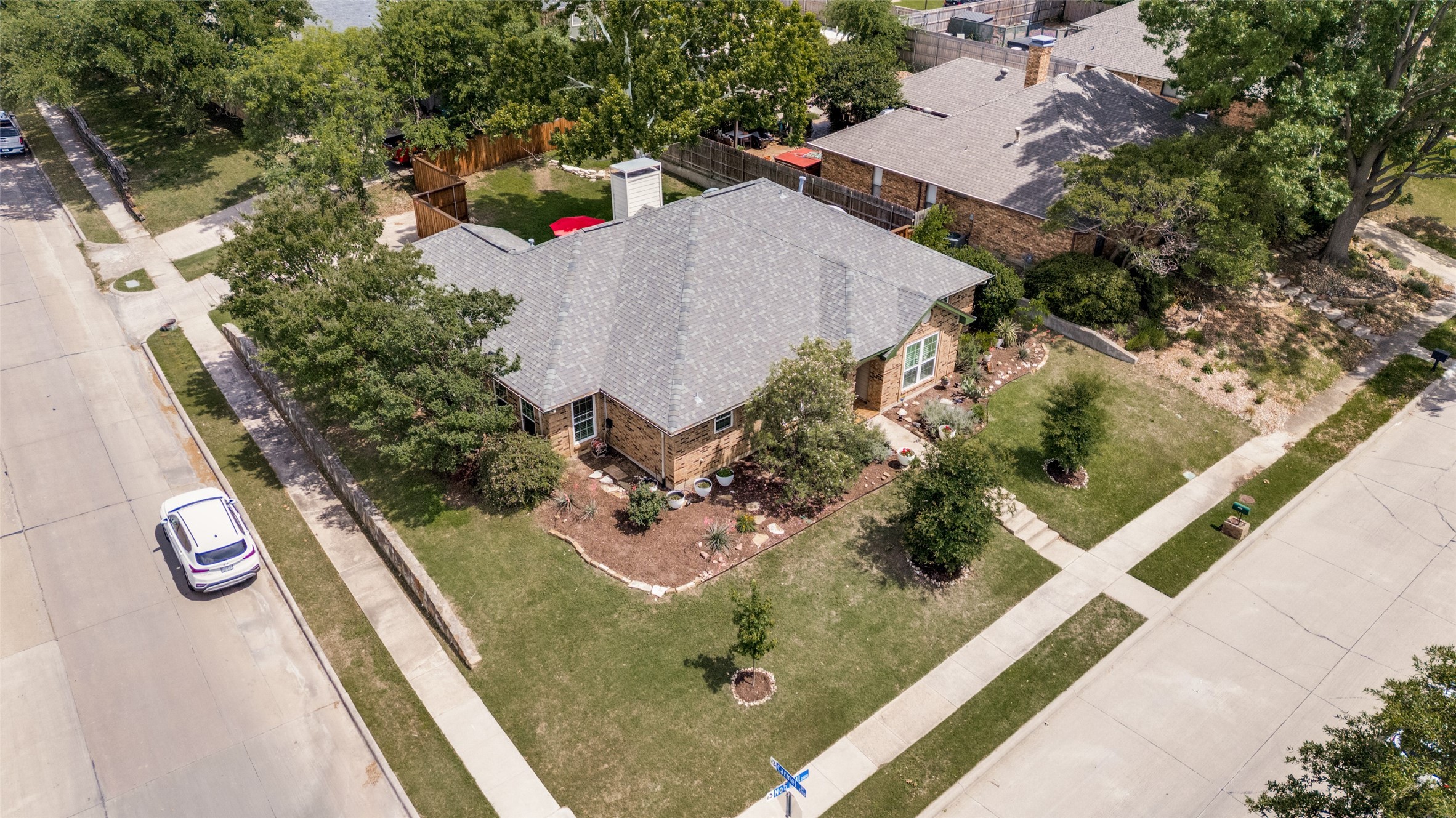 2248 Nob Hill Carrollton TX 75006