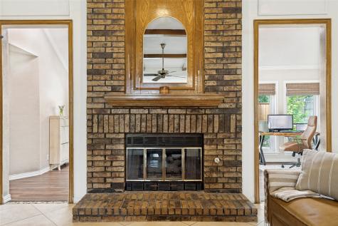 2248 Nob Hill Carrollton TX 75006