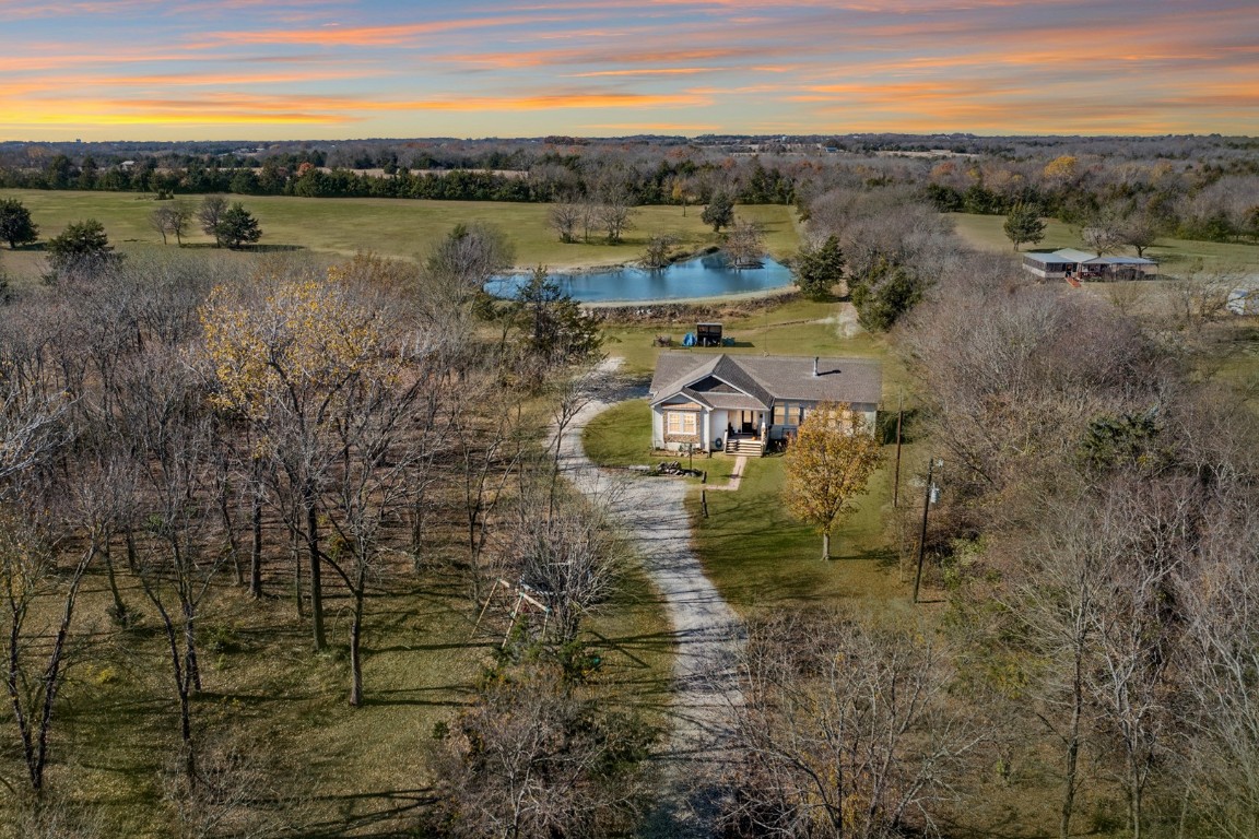 631 County Road 4540 Trenton TX 75490