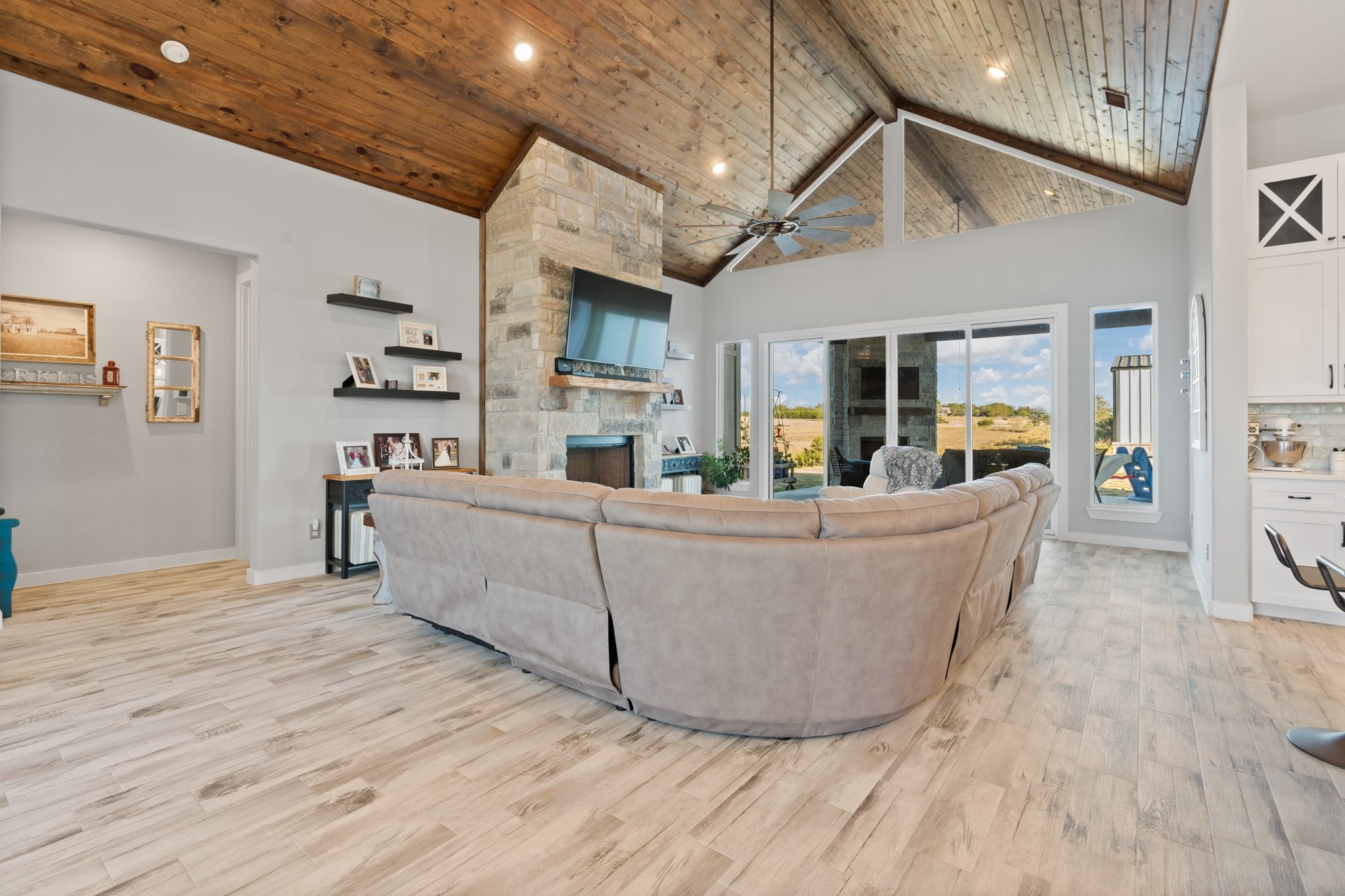 10748 W Fm 4 Godley TX 76044