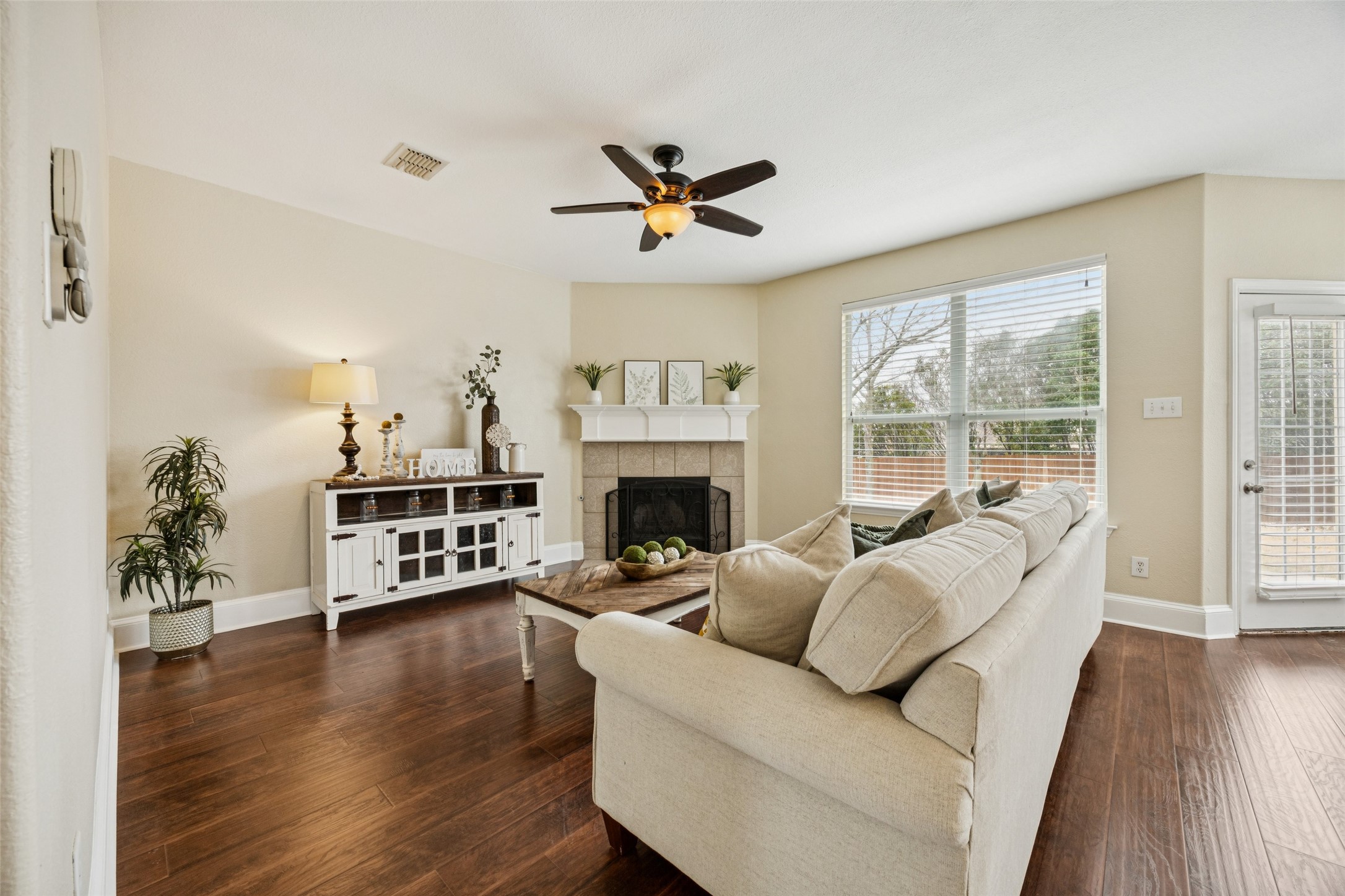 1528 Syracuse Drive Van Alstyne TX 75495