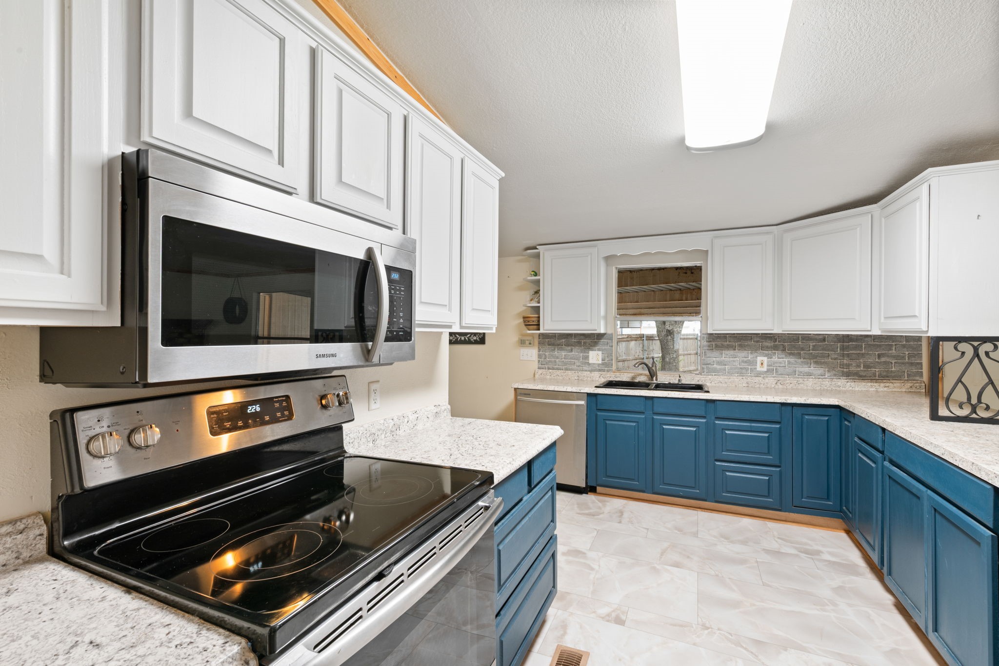 6500 Dayla Court Granbury TX 76049
